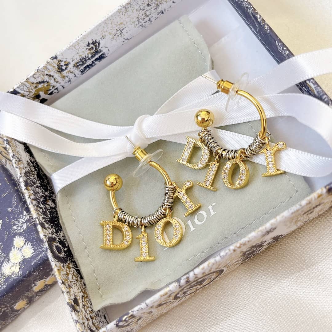 Wholesale Chr1st1an D10r AAA+ Earring
