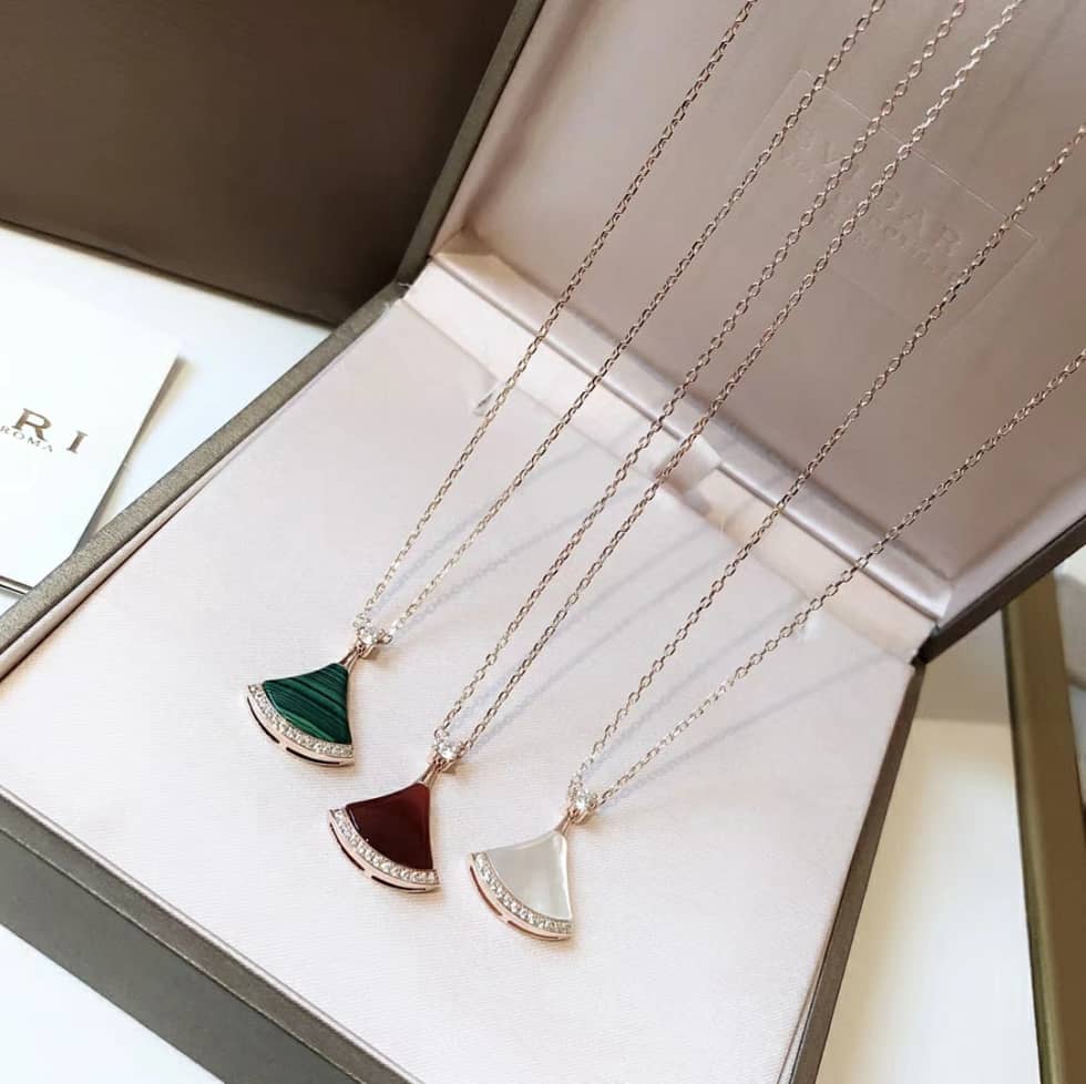 Knockoff Bv1g*ai Logo Necklace