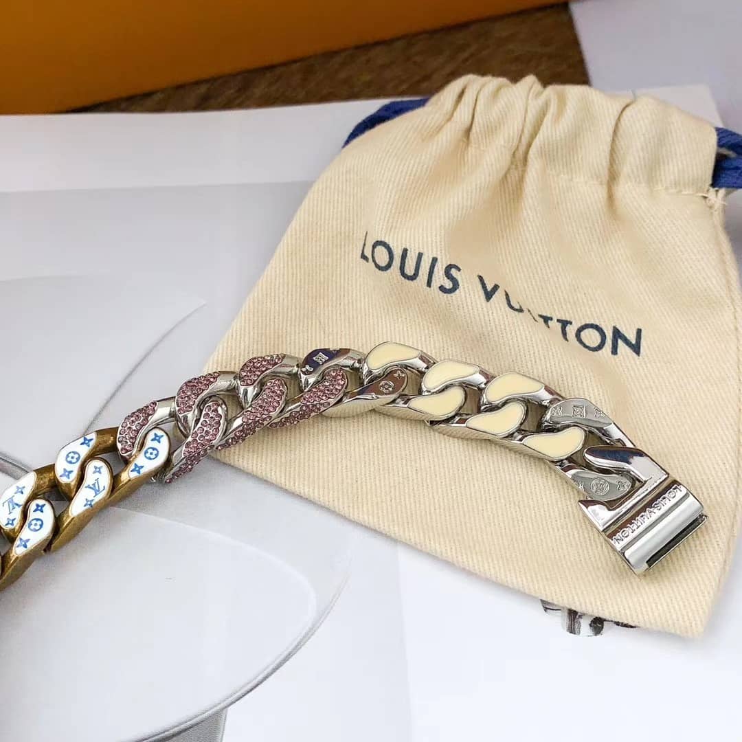 Cheap L0vis Vvtt0n Necklace
