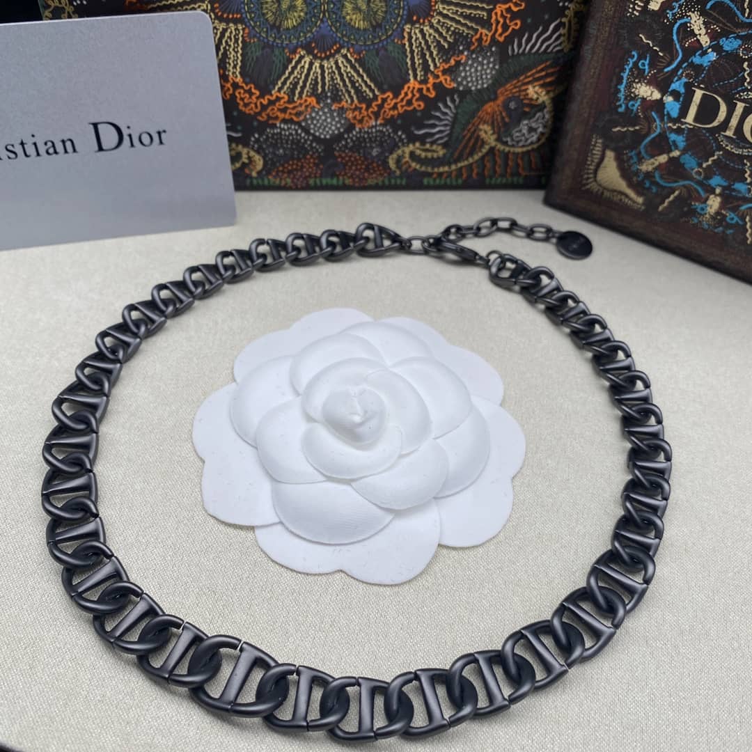 Replica Chr1st1an D10r Necklace