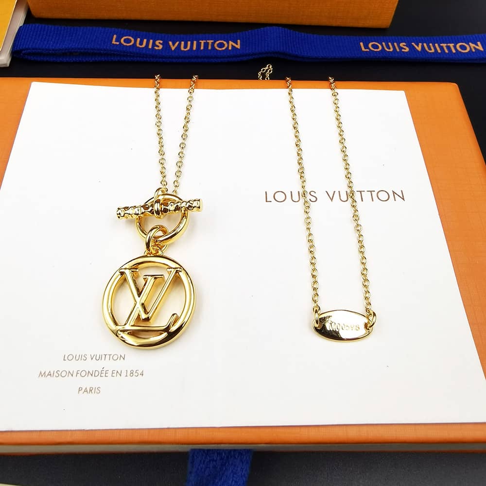Knockoff L0vis Vvtt0n Logo Necklace