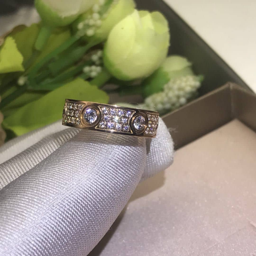 Ca*t1er Dupe Ring