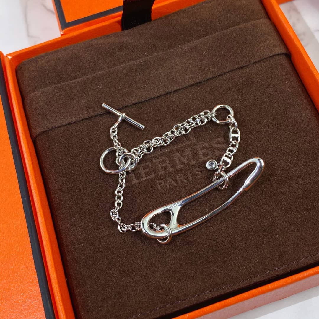 High Quality H**me5 Bracelet