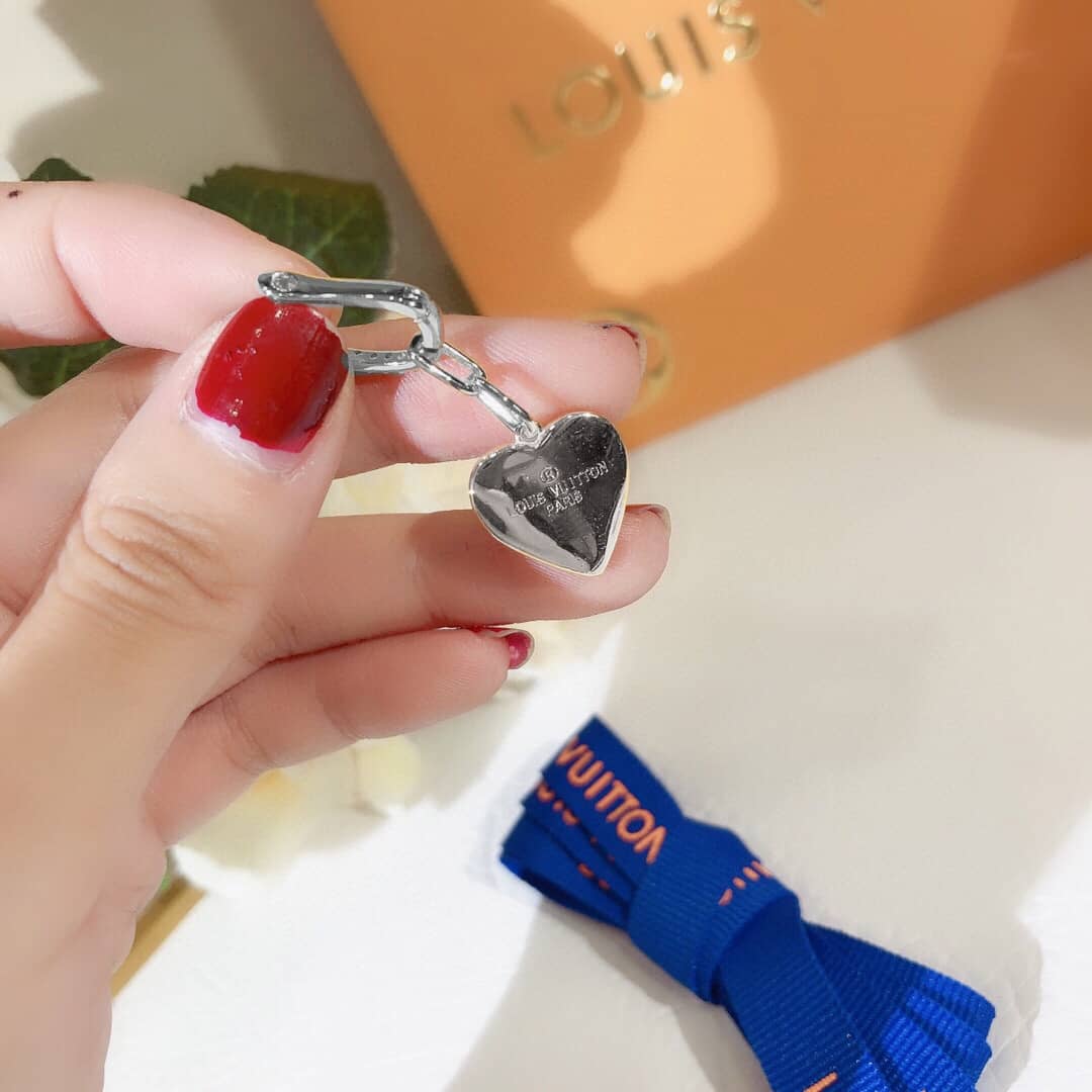 Fake L0vis Vvtt0n Logo Earring