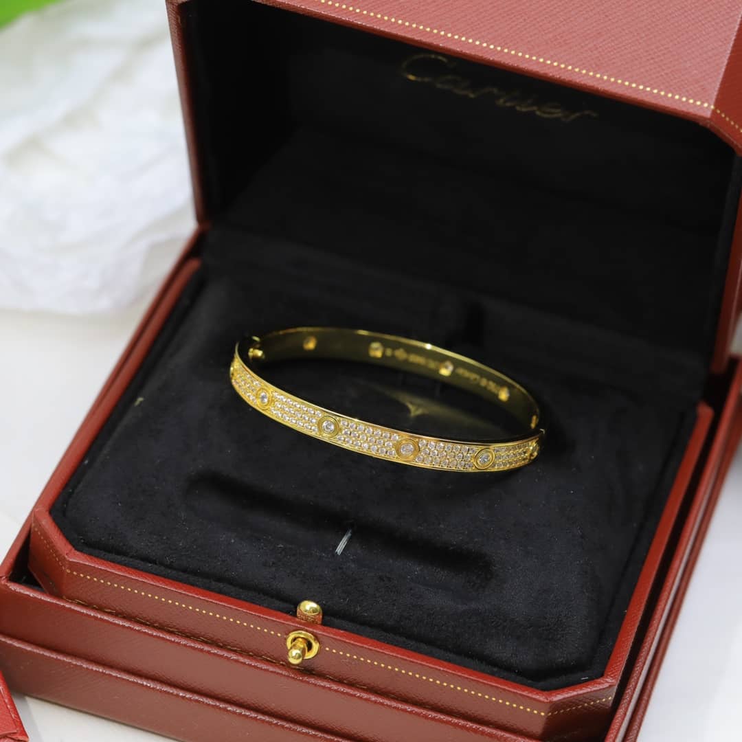 Ca*t1er Bracelet For Sale