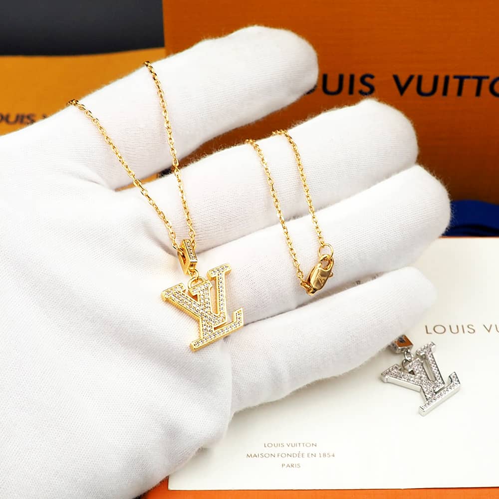 Cheap L0vis Vvtt0n Necklace
