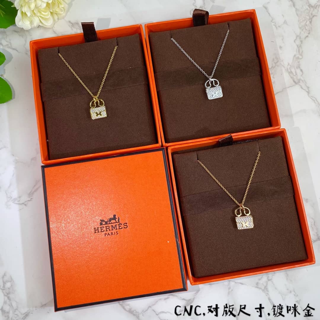 H**me5 Necklace Copy
