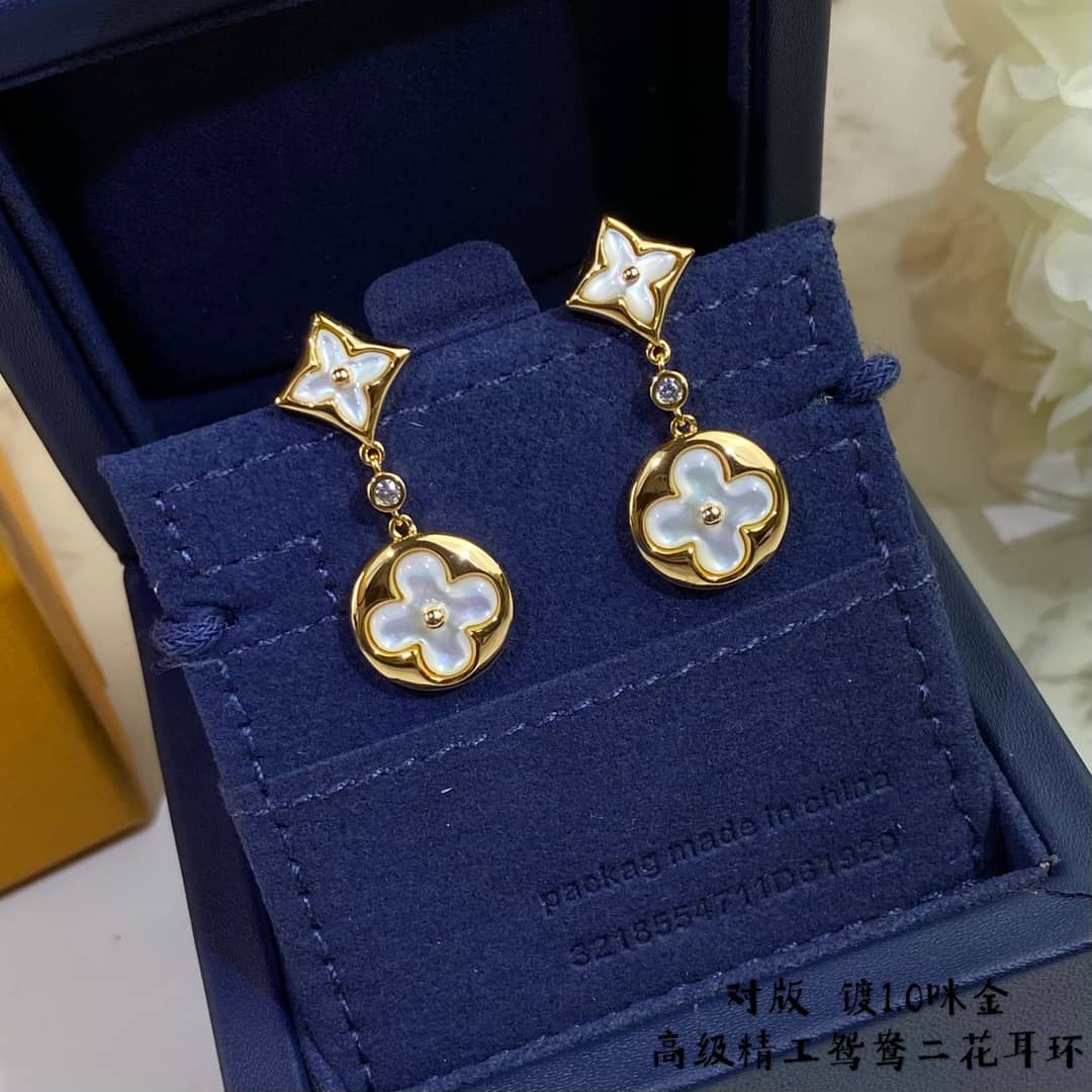 Luxury L0vis Vvtt0n Classic AAA+ Earring