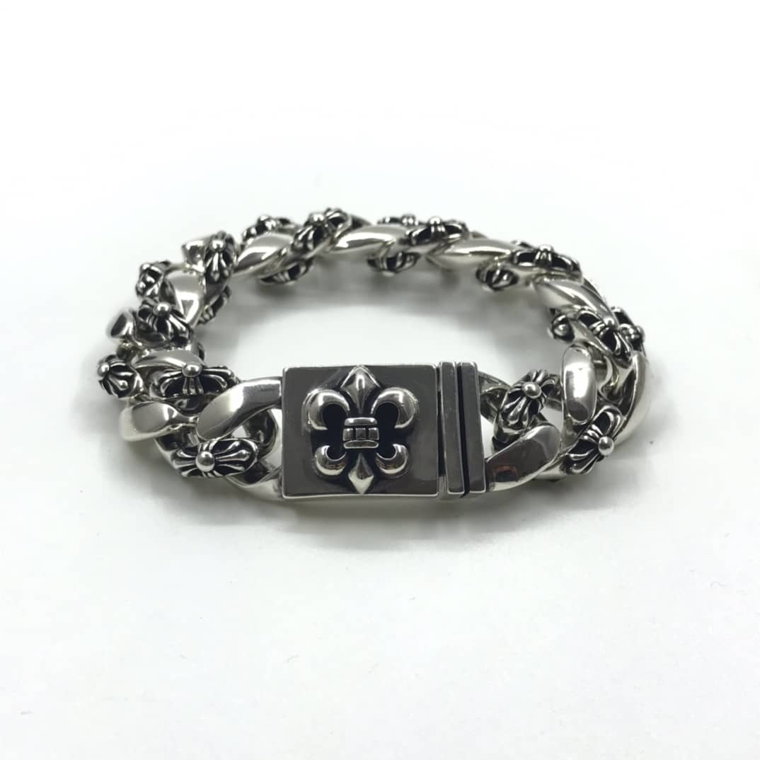Ch*0me He**ts Bracelet Copy