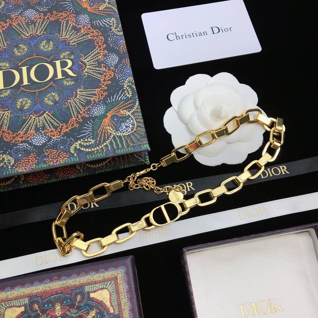 Chr1st1an D10r Necklace First Copy