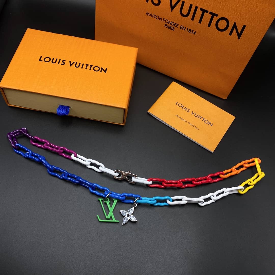 Replica L0vis Vvtt0n Necklace