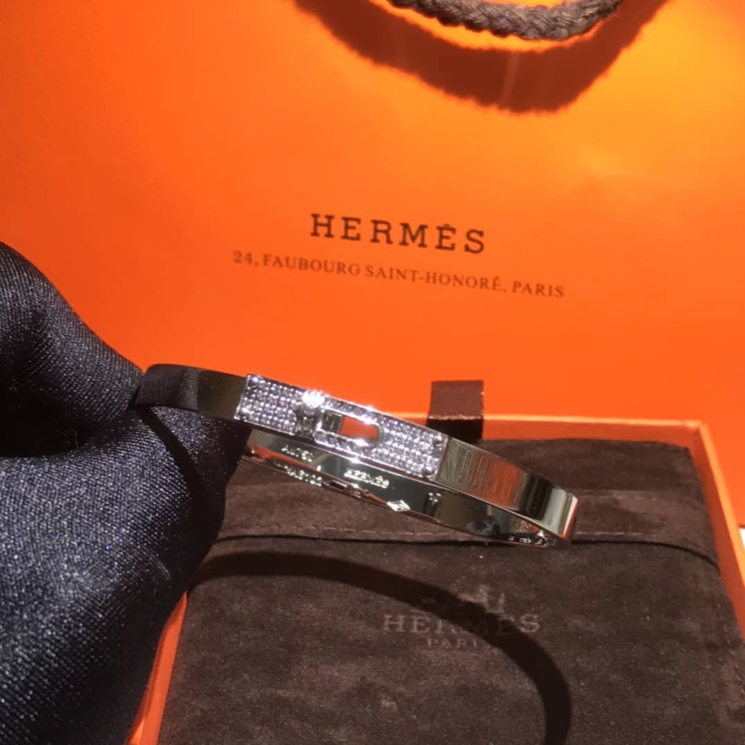 H**me5 Bracelet For Sale