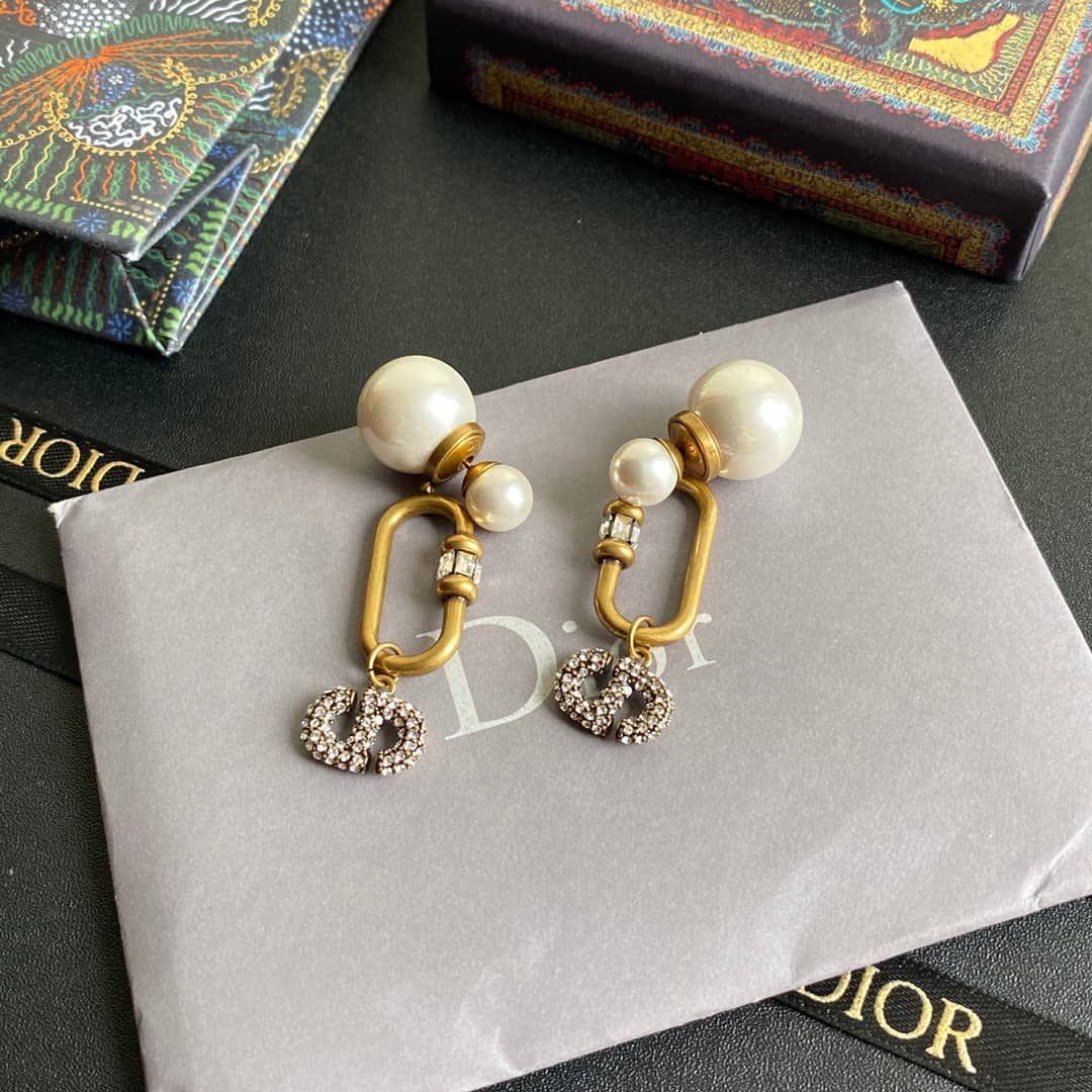 Chr1st1an D10r Earring First Copy