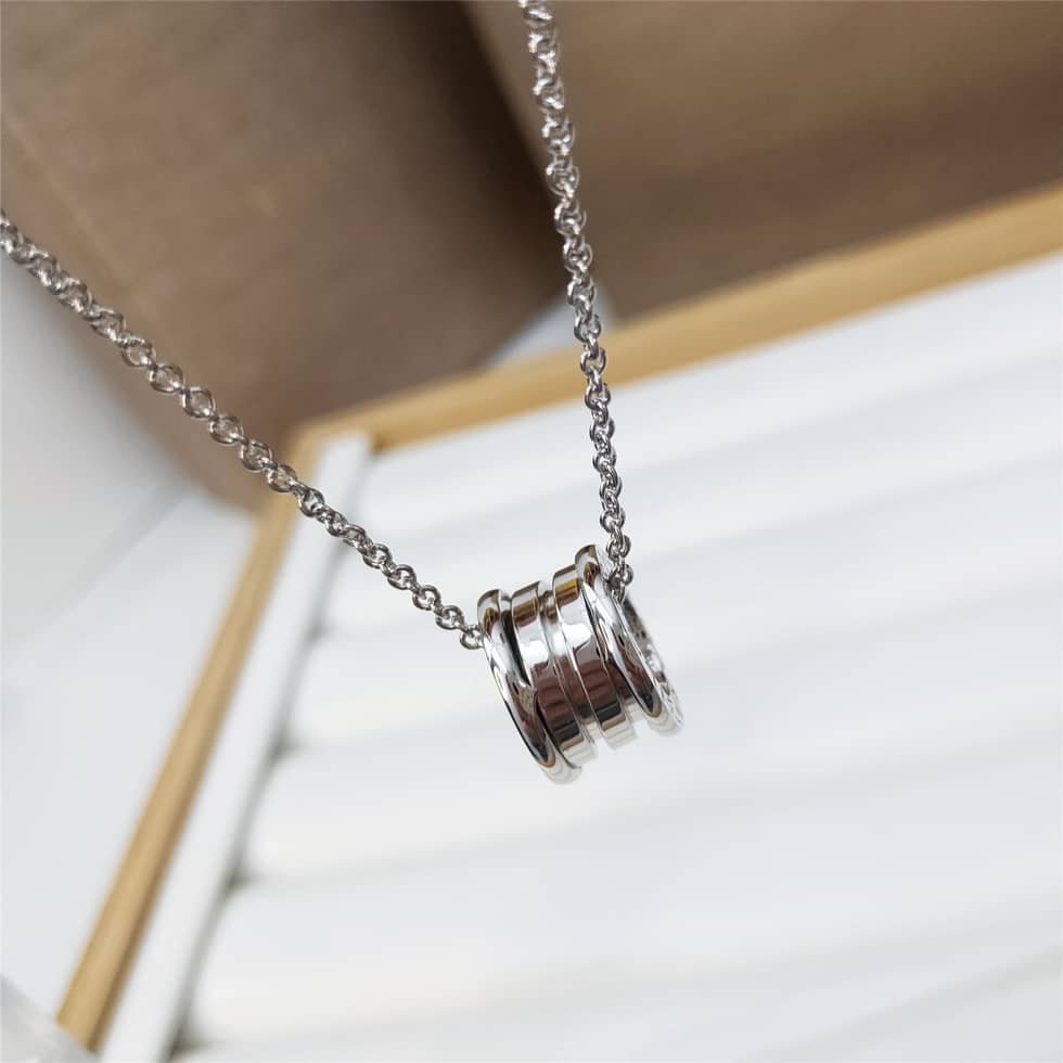 Replica Bv1g*ai Necklace