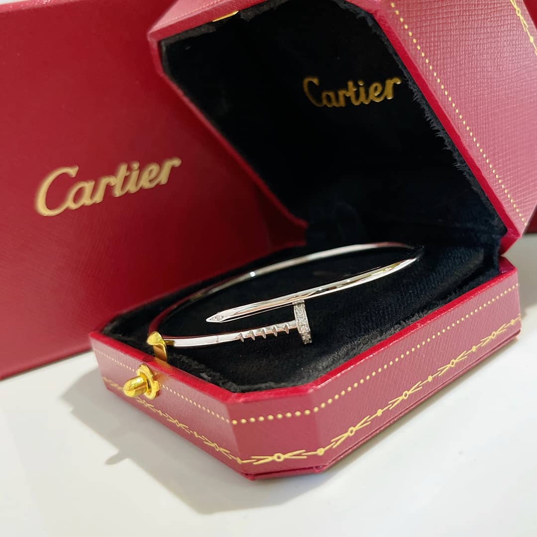 Ca*t1er Bracelet Dupe
