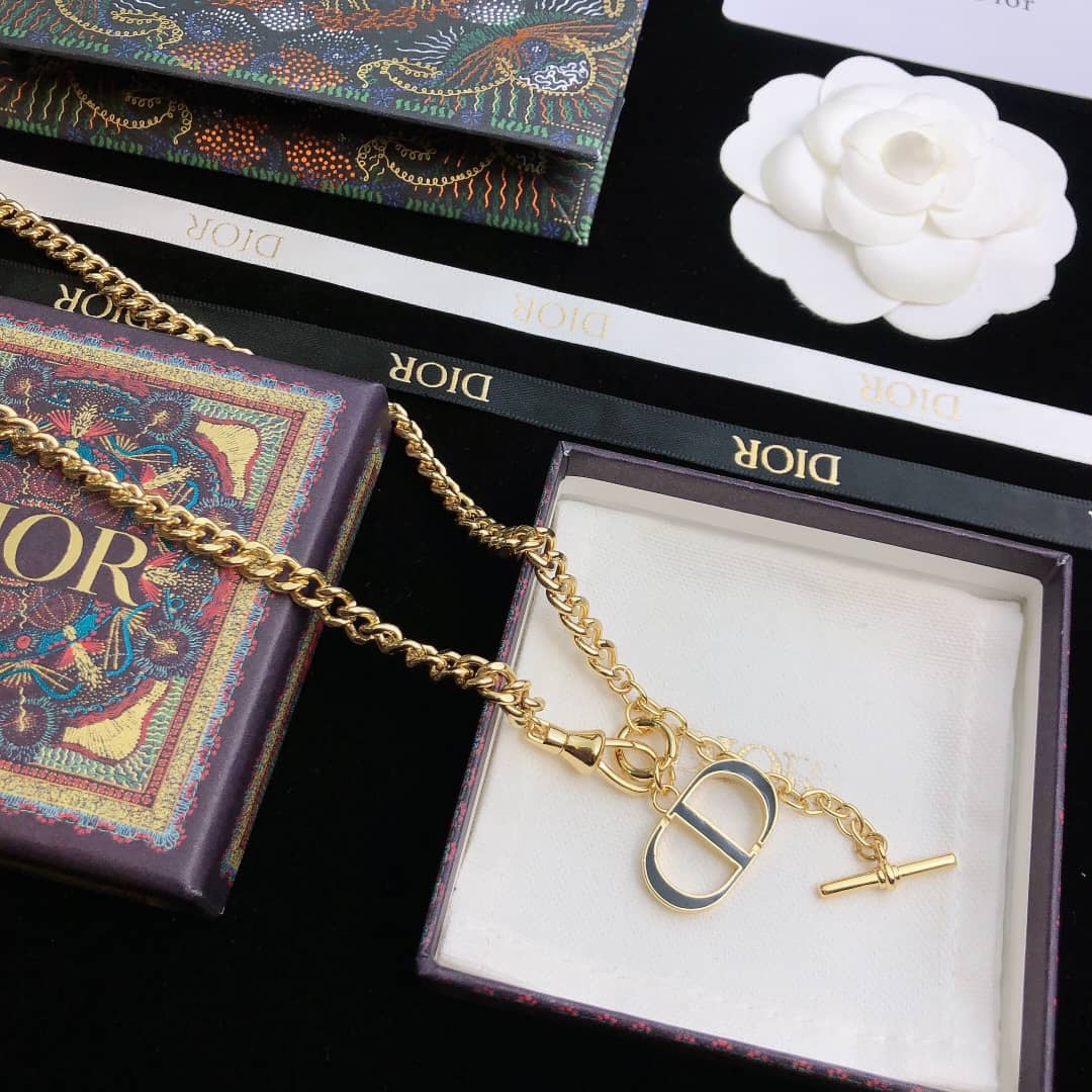 Designer Chr1st1an D10r Classic Necklace