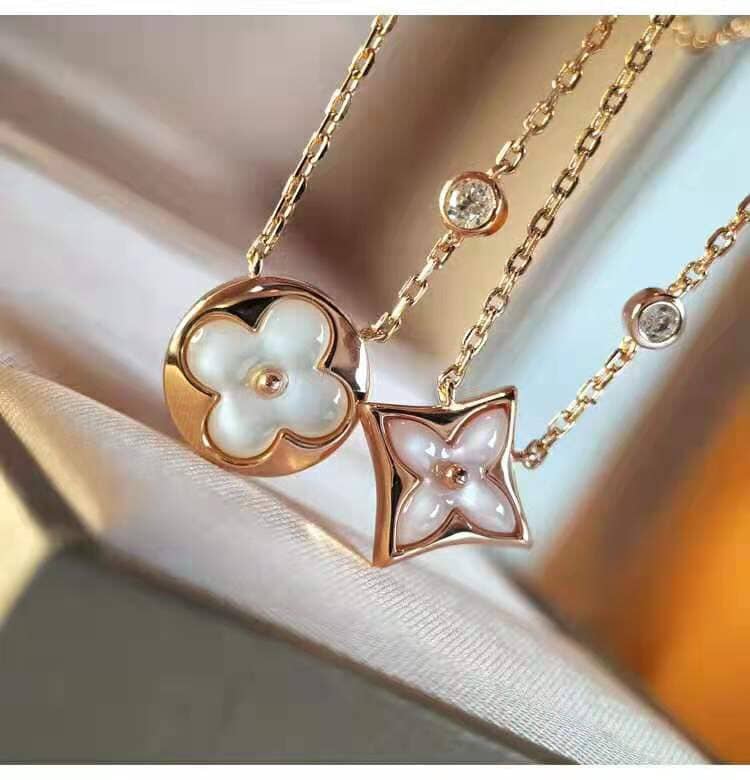 High Quality L0vis Vvtt0n Necklace