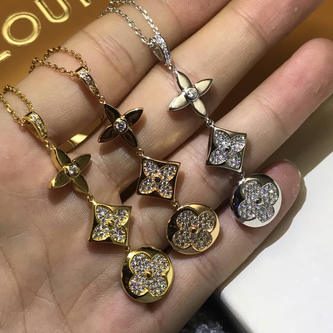 Knockoff L0vis Vvtt0n Logo Necklace