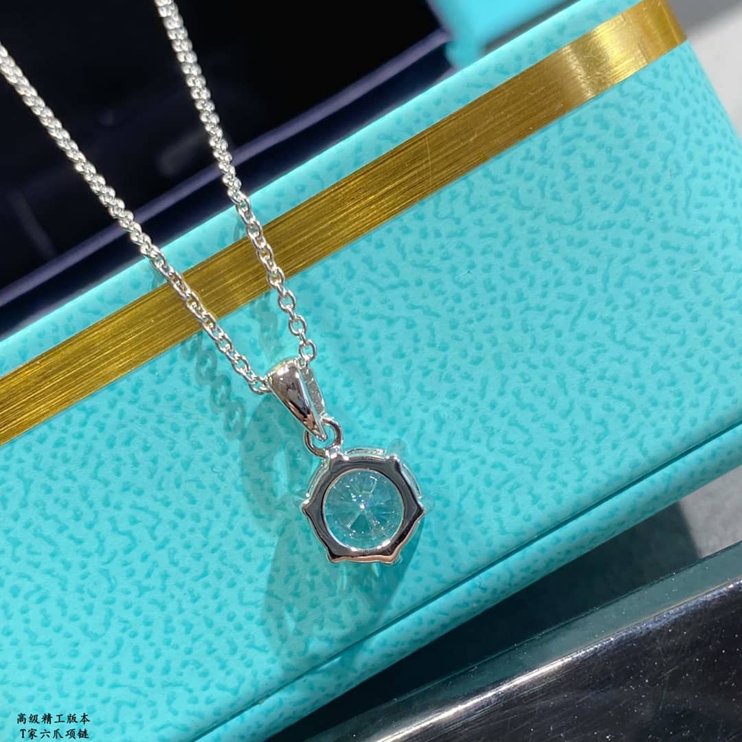 7 Star T*f*ny Necklace