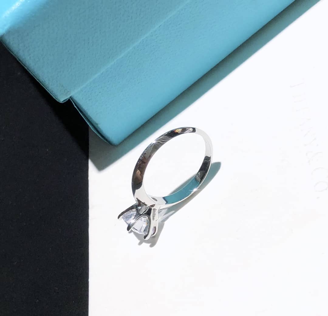 Best T*f*ny Classic Ring