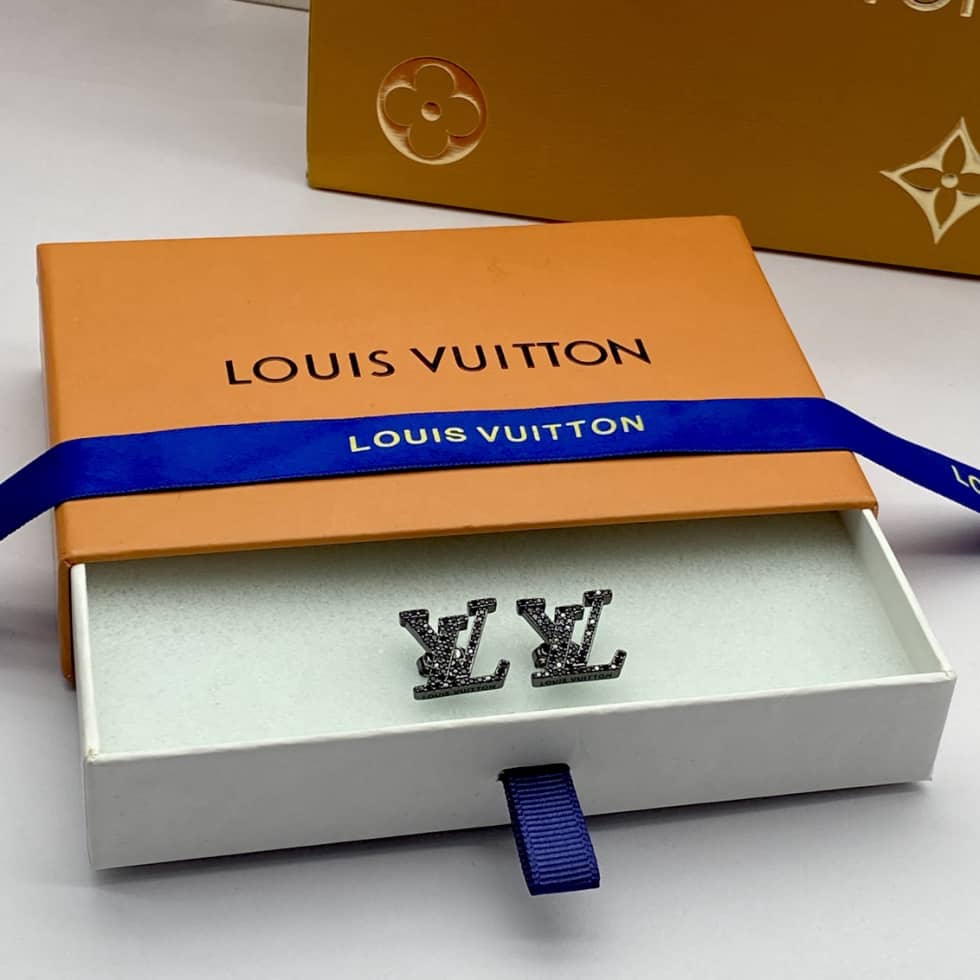 7 Star L0vis Vvtt0n Earring