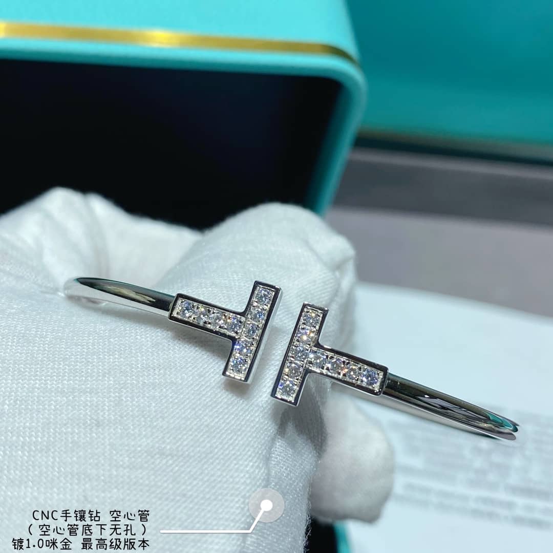 T*f*ny Bracelet Copy
