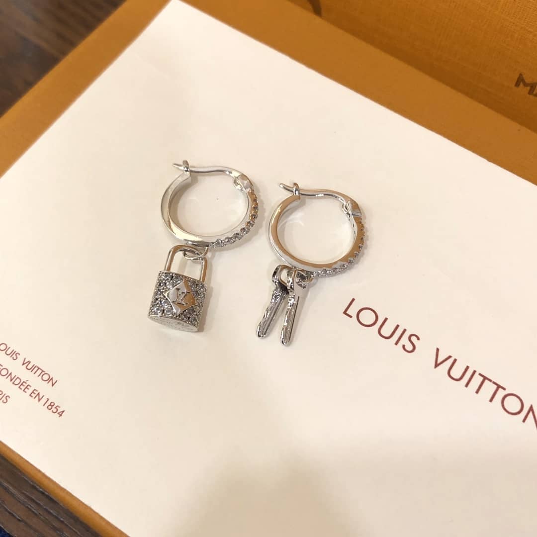 Cheap L0vis Vvtt0n Earring