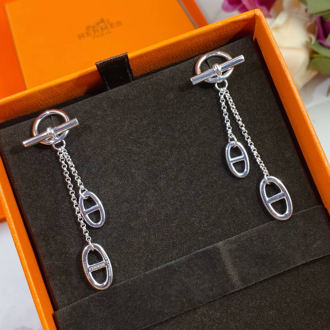 7 Star H**me5 Earring