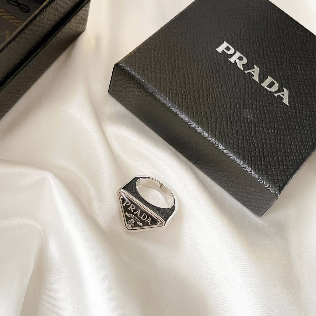 Top Quality Pra*a Ring