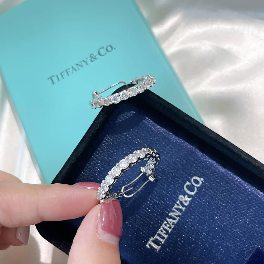 Wholesale T*f*ny Logo Earring