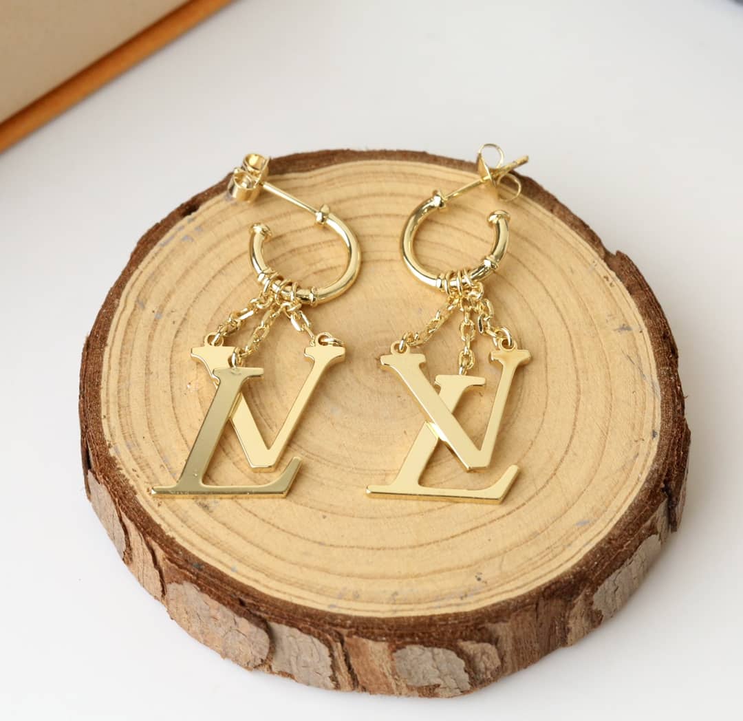 Best L0vis Vvtt0n Classic Earring