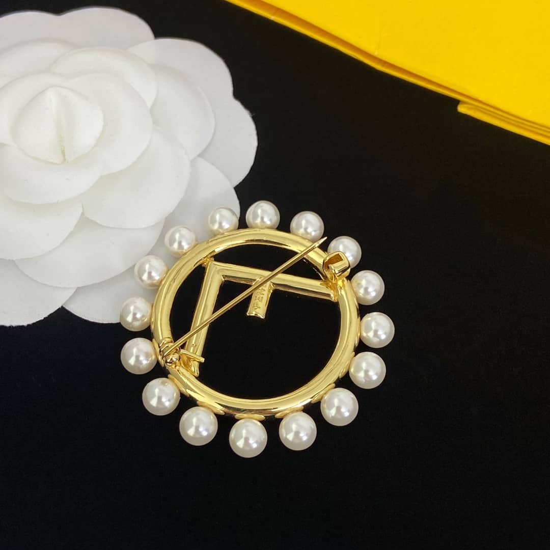7 Star F**di Brooch