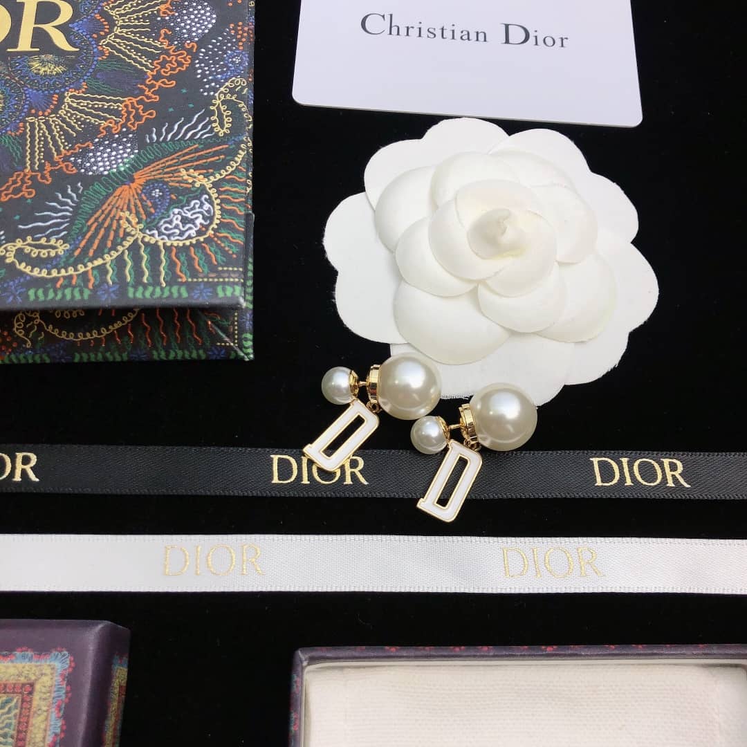 Chr1st1an D10r Earring For Sale