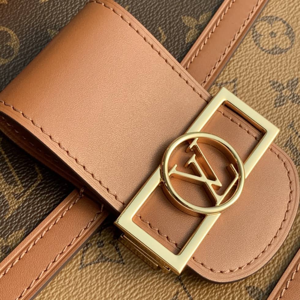 L0vis Vvtt0n Monogram Dauphine MM M44391 Replica Crossbody Bag