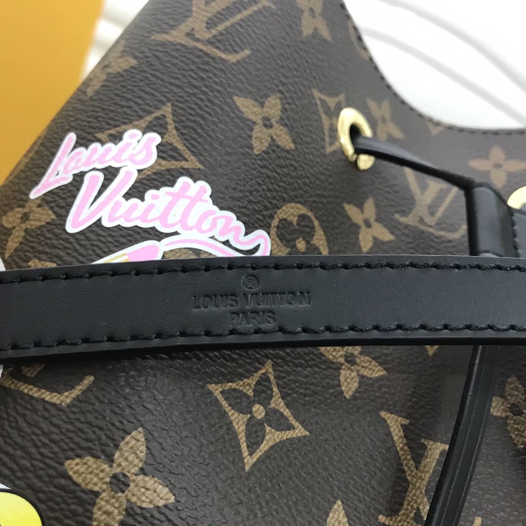 L0vis Vvtt0n Neonoe Monogram Canvas Noir Replica Shoulder Bag M44020