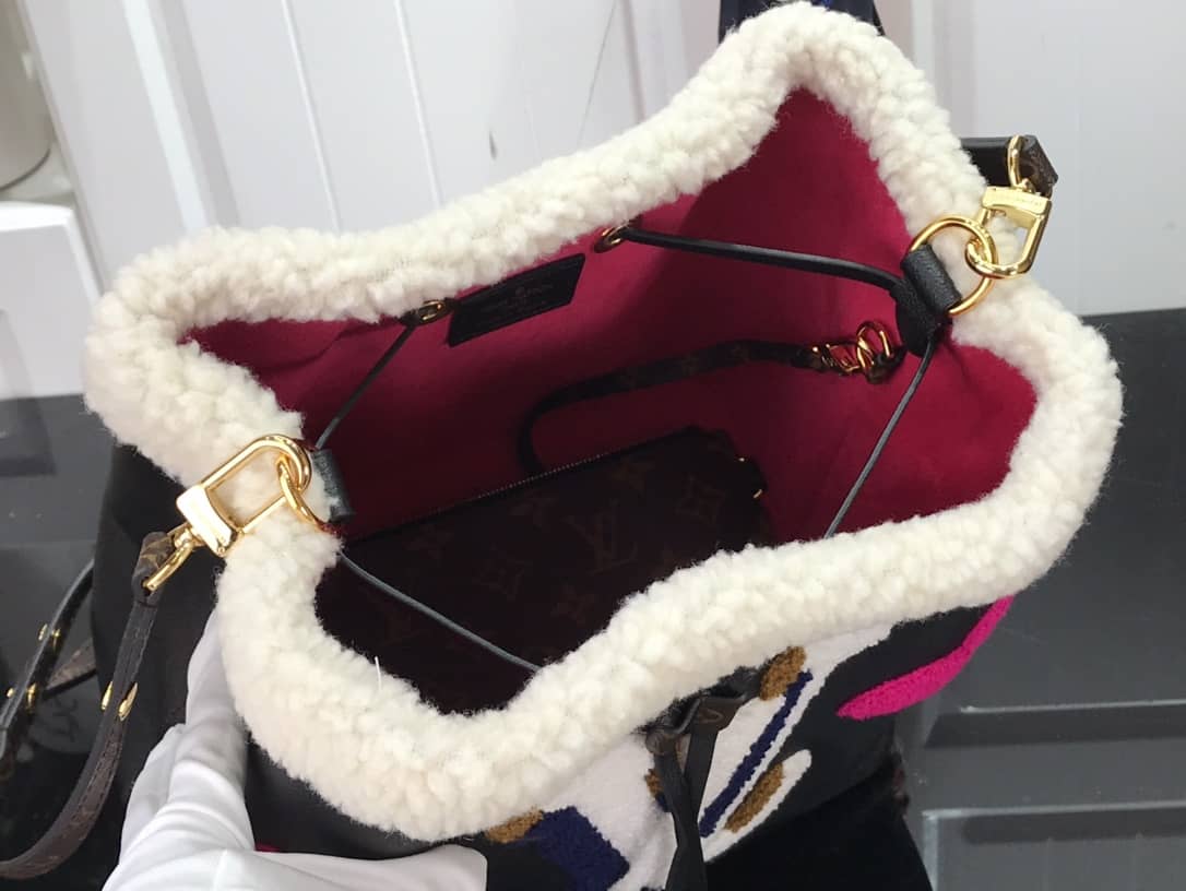 L0vis Vvtt0n Noe Bucket Shoulder Diagonal Replica Bag M56963
