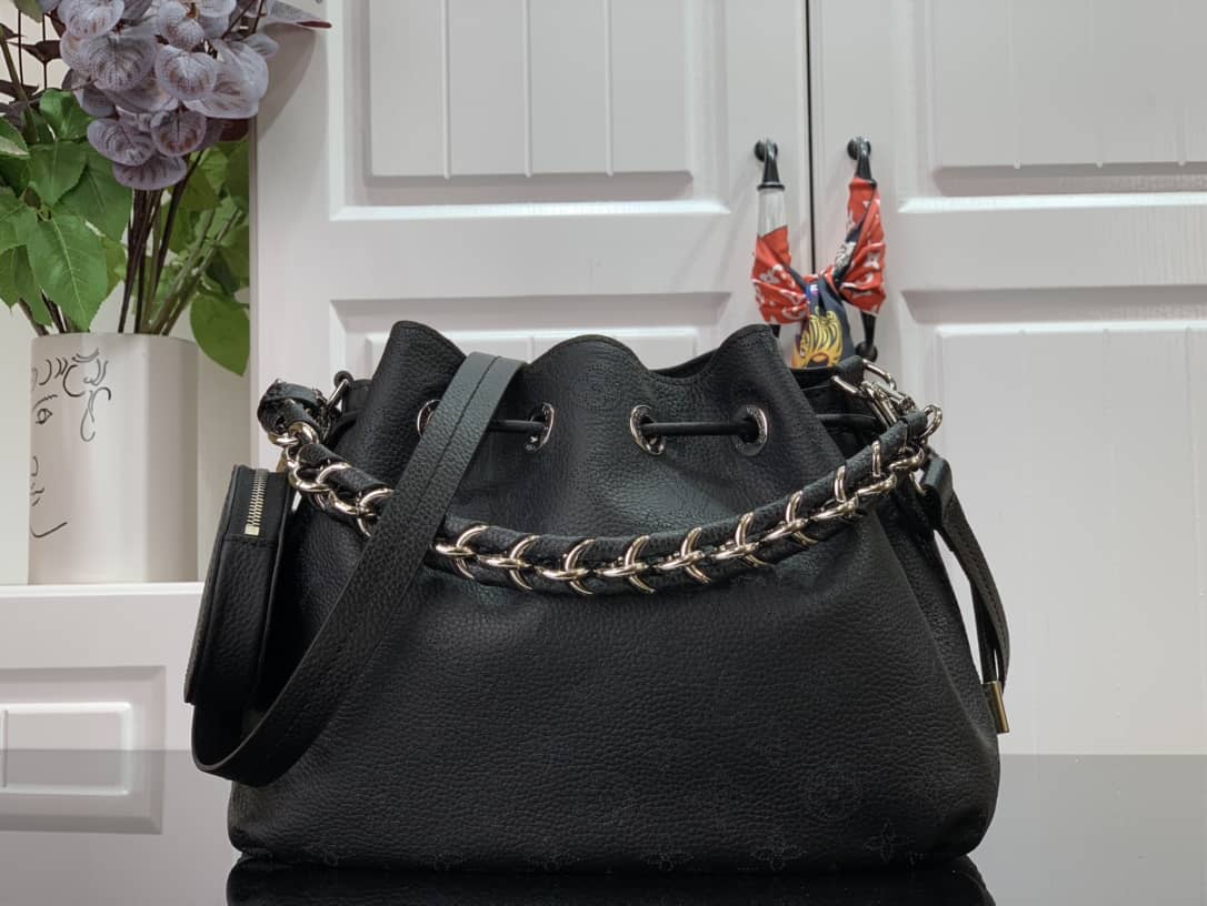 L0vis Vvtt0n Bella Mahina Magnolia Leather Replica Bag M57068 Black