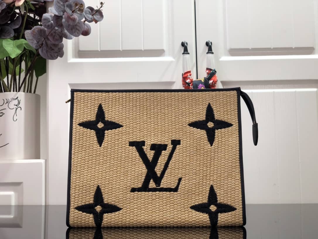 L0vis Vvtt0n Monogram Giant Raffia Toiletry 26 Cosmetic Bag Replica Apricot