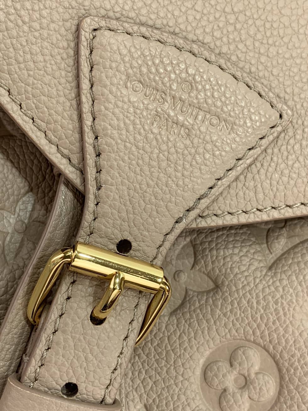 L0vis Vvtt0n Empreinte Montsouris M45638 Replica Backpack