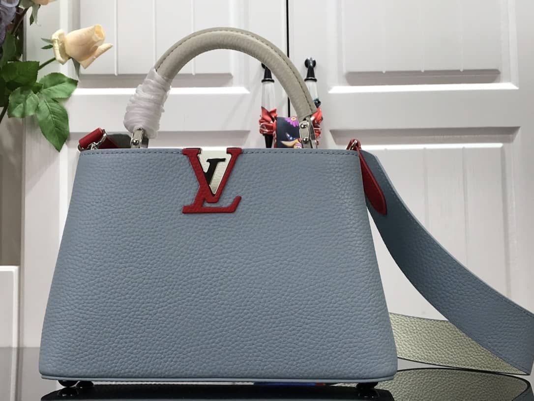 L0vis Vvtt0n Capucines Mini Taurillon Leather Replica Bag Blue M57520