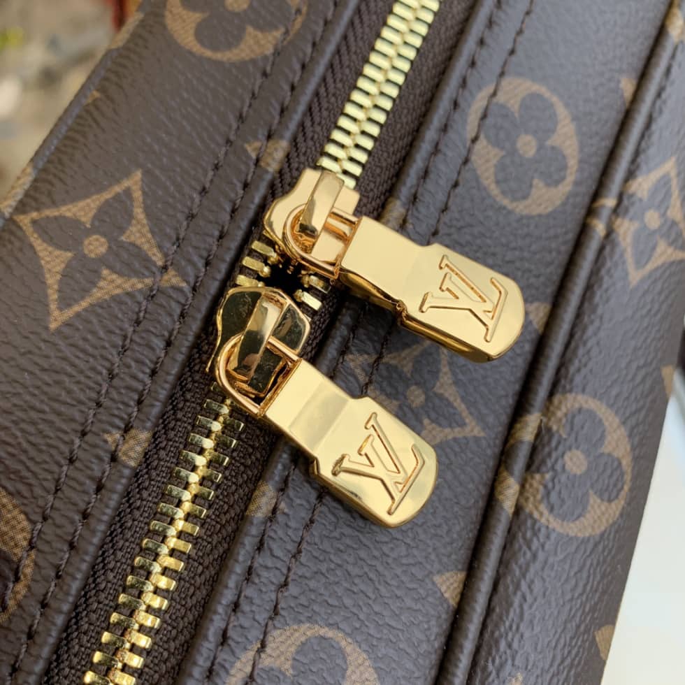 L0vis Vvtt0n Sac Bosphore 2 Way Shoulder Handbag M40043 Replica Mens Bag