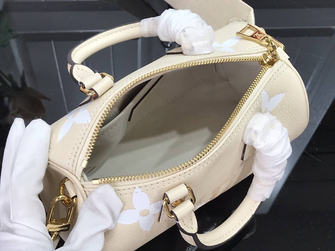 L0vis Vvtt0n Monogram Empreinte Papillon BB White M45708 Replica Shoulder Bag