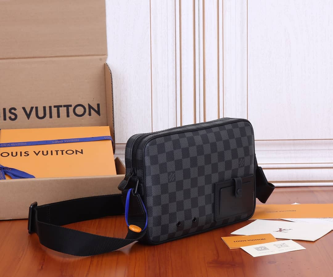 L0vis Vvtt0n Alpha Damier Graphite Canvas Messenger Bag Replica N40364