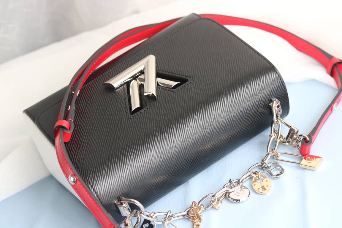 L0vis Vvtt0n Twist Epi Handbag Replica