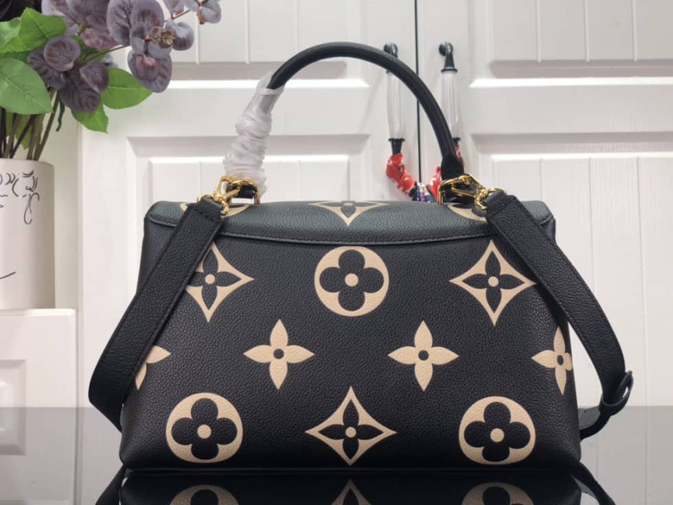 L0vis Vvtt0n Monogram Empreinte Madeleine MM M45976 Replica Shoulder Bag