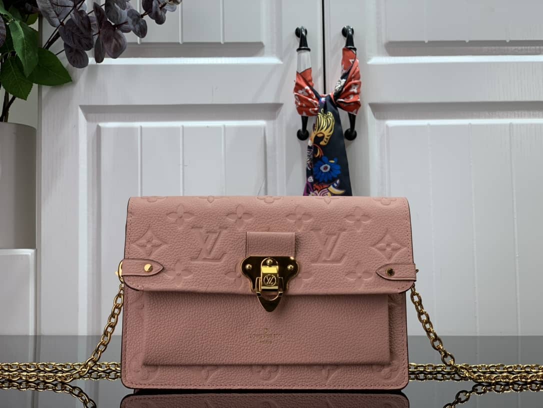 L0vis Vvtt0n Vavin Chain Empreinte Leather Replica Bag Pink M63398