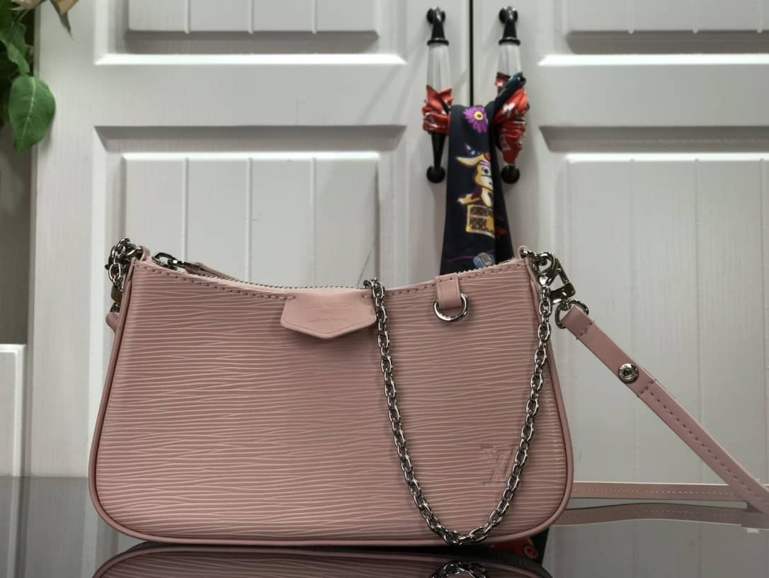 L0vis Vvtt0n Epi Easy Pouch On Strap Replica Bag Pink M80471