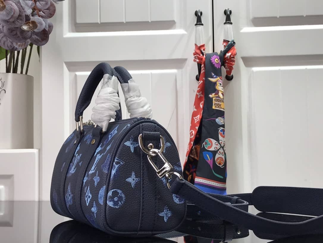 L0vis Vvtt0n Monogram Water Keepall XS Virgil Abloh Replica Shoulder Bag M57844