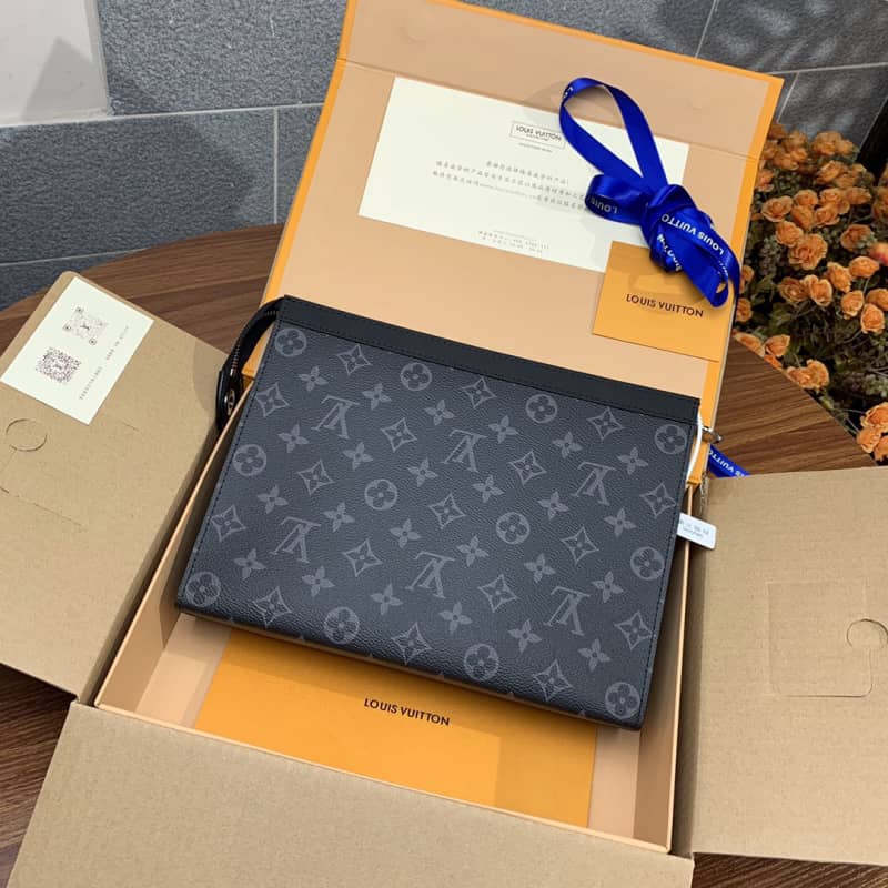 L0vis Vvtt0n Monogram Eclipse Replica Pochette Voyage Black M61692