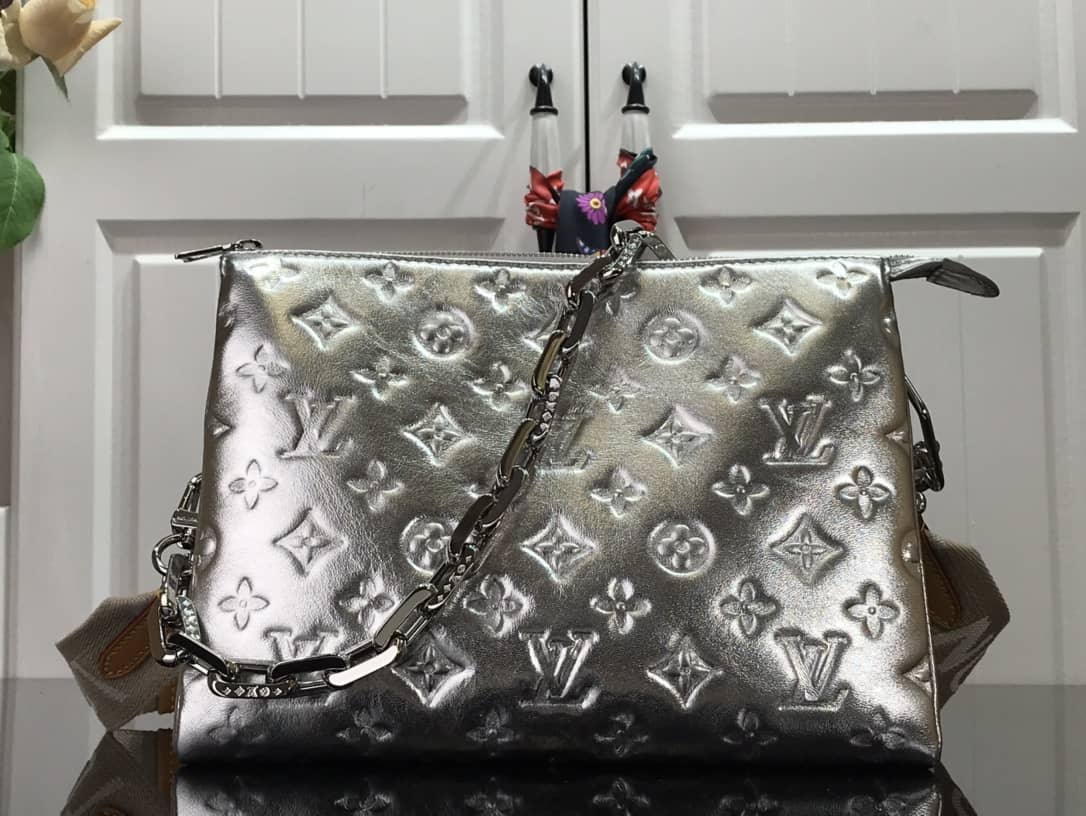 L0vis Vvtt0n Cream Coussin PM Monogram Embossed Lambskin Replica Bag Silver M57793